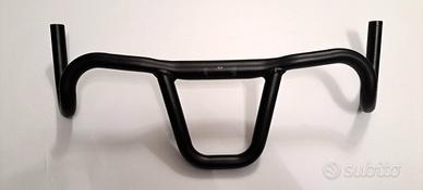 Manubrio Gravel Redshift 47cm con Loop
