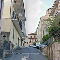 Sacrofano appartamento con posto auto riservato