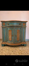 mobile in vero legno shabby chic