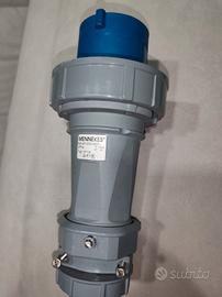 SPINA INDUSTRIALE MENNEKES 1571A 63A 230V IP67 
