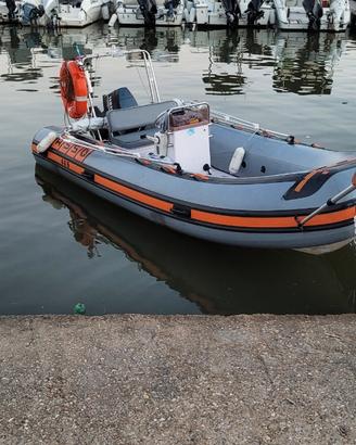 Gommone Asso 4.40