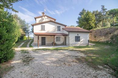 VILLA SINGOLA A MAGLIANO SABINA