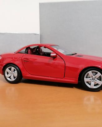 Maisto 1:18 Mercedes SLK no Politoys Mebetoys 