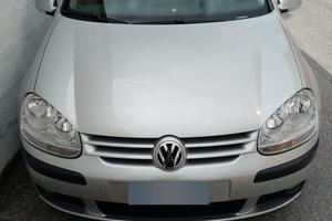 VOLKSWAGEN Golf 5 