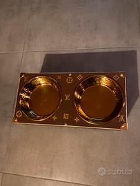 Portaciorole tipo baule Louis Vuitton