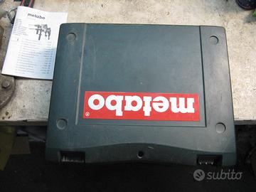 MARTELLO DEMOLITORE ROTATIVO METABO + PUNTE