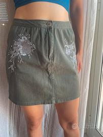 Gonna floreale verde militare, stile boho