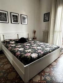 Letto matrimoniale con 4 cassettoni + materasso