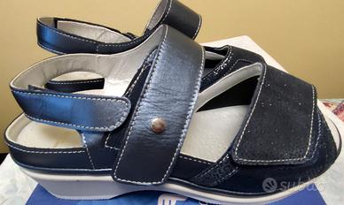 Sandalo donna estivo blu numero 40 marca Hergos