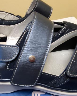 Sandalo donna estivo blu numero 40 marca Hergos