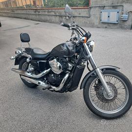Honda VT750S