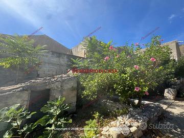 Case rurale, Erice.