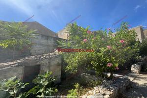 Case rurale, Erice.