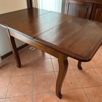Tavolo da pranzo in legno massello