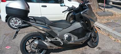 Honda integra DCT 750