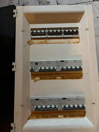 Quadri elettrici, scsldino a gas, infissi