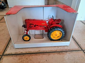 trattore Massey Harris Ferguson Colt no universal 