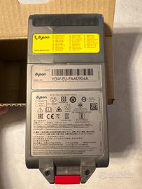 Dyson V11 batteria nuova