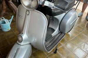 Piaggio Vespa TS 125 color Grigio anno 1975