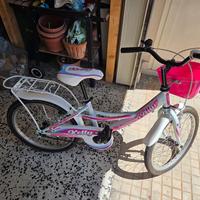bicicletta da ragazza