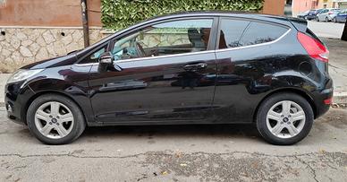 Ford Fiesta 1.4 GPL 3 porte 151mila km