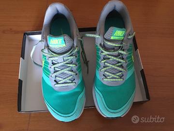 Scarpe da tennis “ Nike “