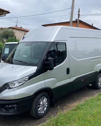 Iveco Daily 35S16V H2