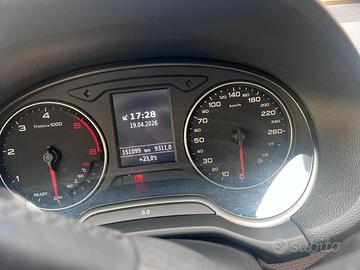 Audi Q2 30 TDI Identity black  