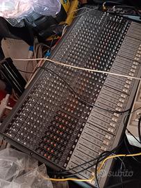 Mixer Mackie onix 32