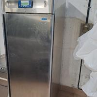 Armadio frigo marca Ilsa