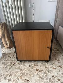 Comodino Ikea