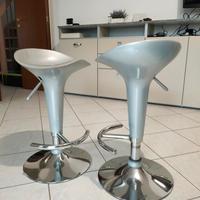 Sgabelli grigio metallizzato
