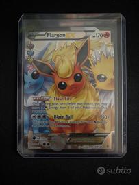 Carta pokemon flareon RC28