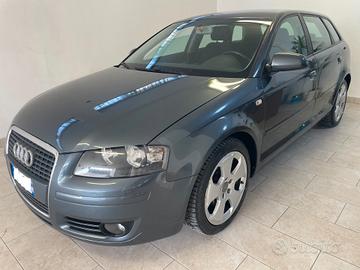 Audi A3 SPB 2.0 140 CV TDI Ambition FULL TAGLIANDA
