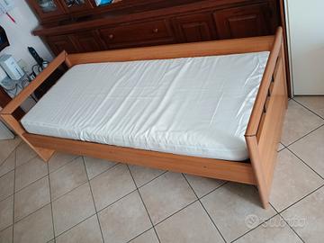 Letto singolo + materasso