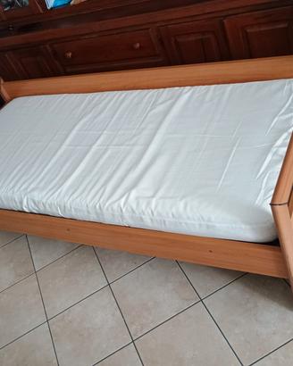 Letto singolo + materasso