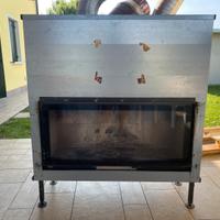 Caminetto a legna