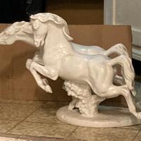 scultura cavalli