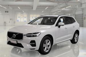 VOLVO XC60 B4 D AWD automatico Momentum
