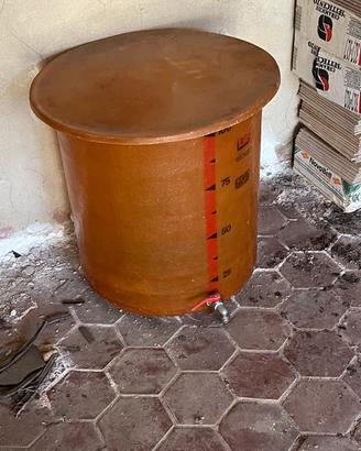 Serbatoio per vino o olio