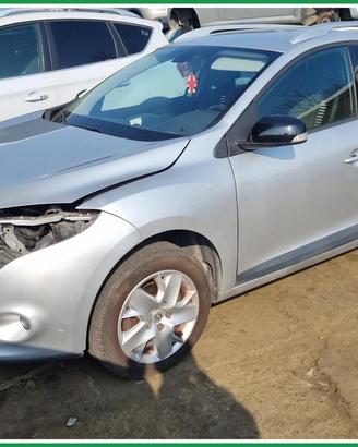 Ricambi Usati RENAULT MEGANE 3a Serie 2011