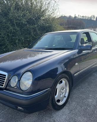 Mercedes Classe E 200 Elegance W210 Benzina –