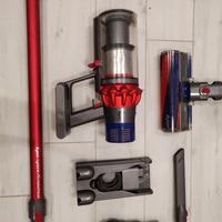 dyson V10 
