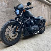 Harley Davidson 883 Sportster Iron XL