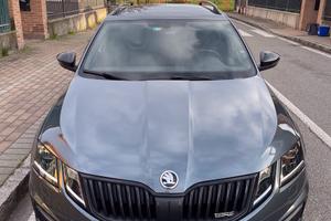 Skoda Octavia RS TDI DSG wagon 184cv