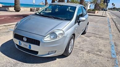 Fiat grande punto motore nuovo metano
