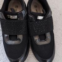 Scarpe donna 38/38,5 per tutto 40€