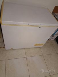 congelatore a pozzetto 207 litri netti