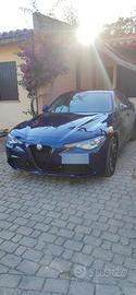 Alfa Romeo Giulia 2.2  180cv