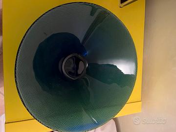 Contenitore in vetro blu